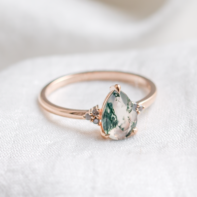 Unusual engagement ring with moss agate and diamonds ALBRUNA