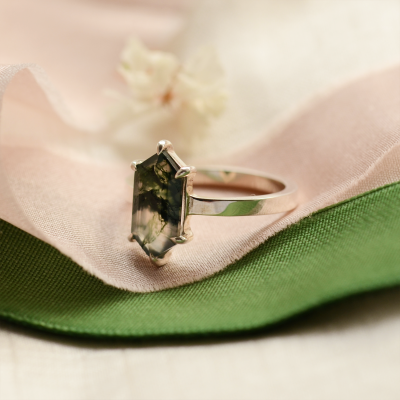 Vintage gold moss agate ring BENEDETTA