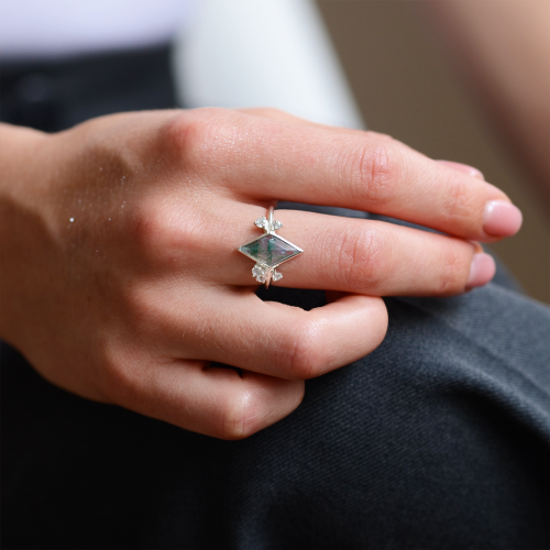Cluster moss agate ring with diamonds CARLOTTA