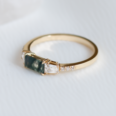 Ring in art deco style with moss agate and moissanites DINETH