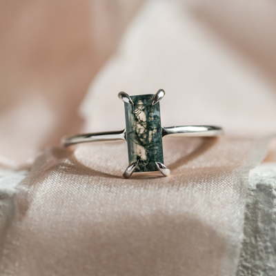 Elegant ring with baguette moss agate FAIRY