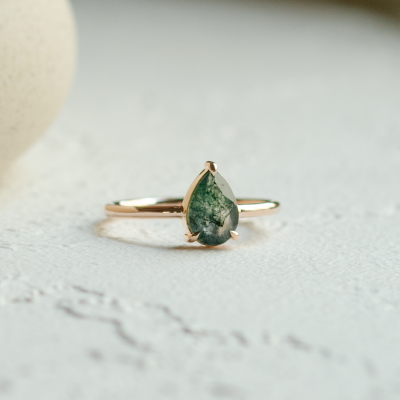 Minimalist engagement ring with moss agate FREYA