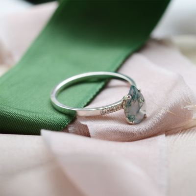 Zásnubní prsten s mechovým achátem a diamanty MARTINA