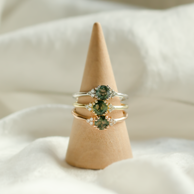 Noble gold ring with moss agate and diamonds MONNY