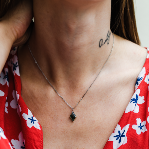 Gold necklace with kite moss agate QUENDI