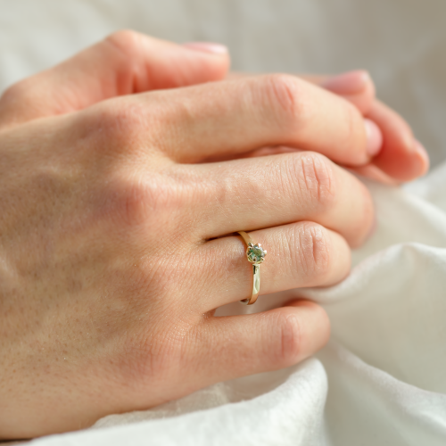 Minimalist ring with moss agate ALF