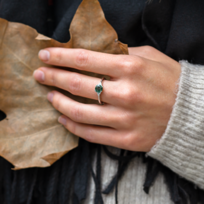 Zásnubní prsten s mechovým achátem THEMIS