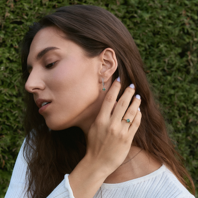 Minimalist moss agate engagement ring THOR