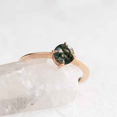 Minimalist moss agate enagegement ring THOR