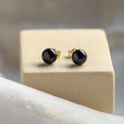 Black pearl studs VASKI