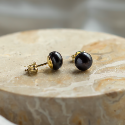 Black pearl studs VASKI