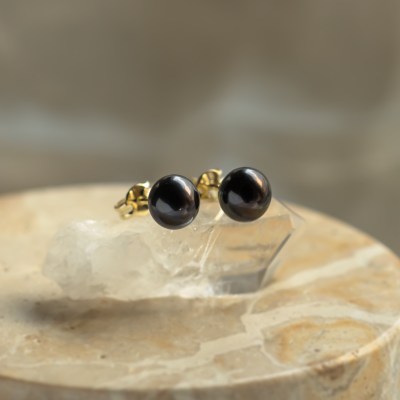 Black pearl studs VASKI