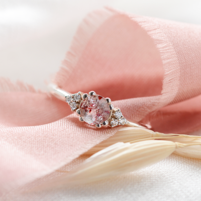 Engagement ring with strawberry quartz and diamonds FRAISE