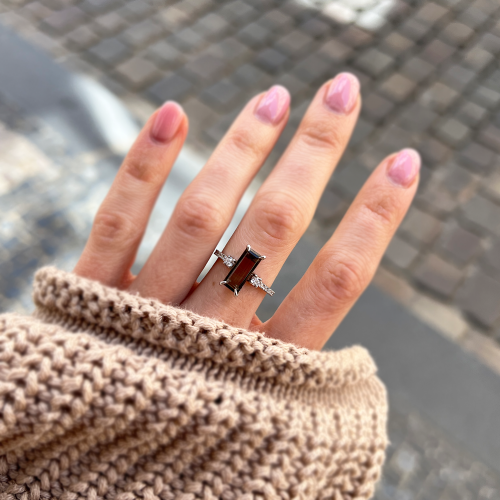 Smoky quartz in gold diamond ring FUME