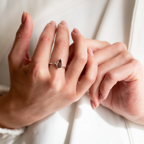 Minimalistický prsten s rutil quartzem a diamanty KIRA