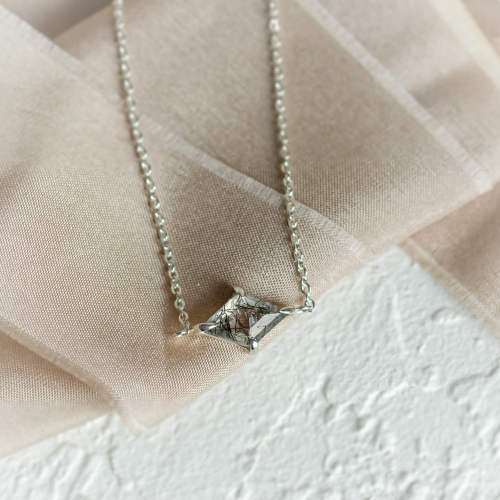 Zlatý náramek s kite rutilovým křišťálem POLLIS