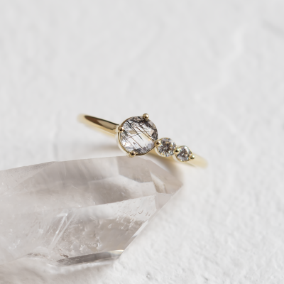 Gold ring with rutilated quartz and diamonds QUIDO