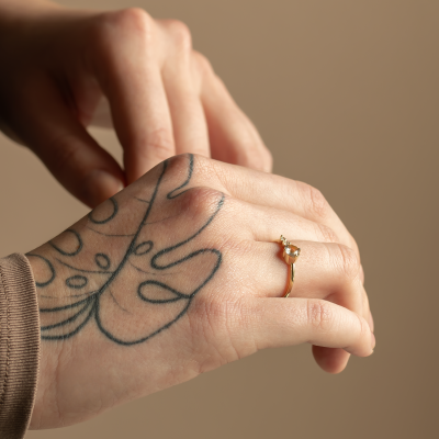 Gold ring with rutilated quartz and diamonds QUIDO
