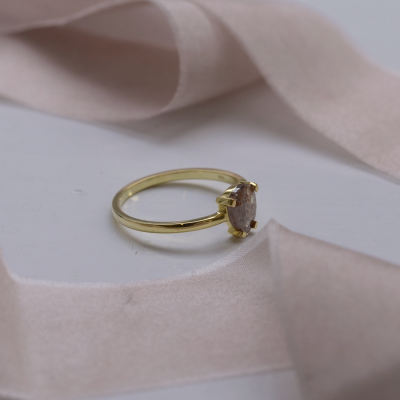 Zlatý prsten s diamantem salt and pepper ve tvaru kapky BERTA