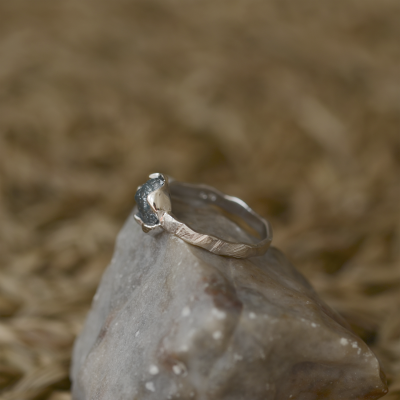 Prsten z zlata se surovým diamantem 1.3ct GONI