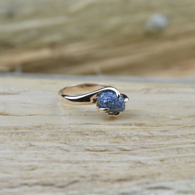 Gold ring with raw diamond 3.72ct HORME