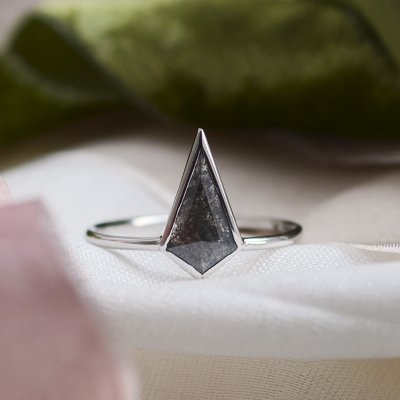Kite salt and pepper diamond ring .94ct KELLY