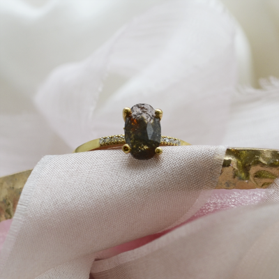 Gold ring with oval cut salt and pepper diamond and side diamonds ROXANE