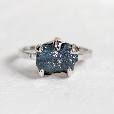 Prsten ze zlata se surovým diamantem VITA