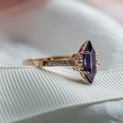 Ring with blue lab grown sapphire and moissanites ELLIS