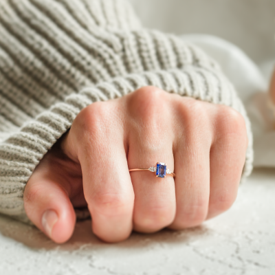 Elegant emerald sapphire and pear diamond ring LEILANI