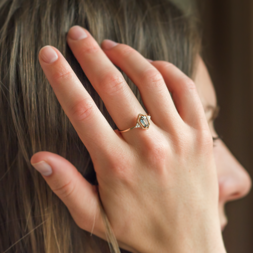 Gold vintage ring with hexagon sapphire and diamonds MAISY