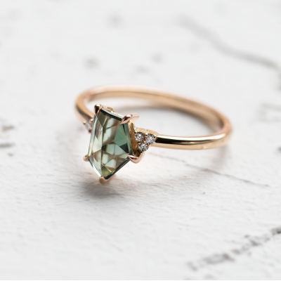 Gold ring with teal sapphire VIVA