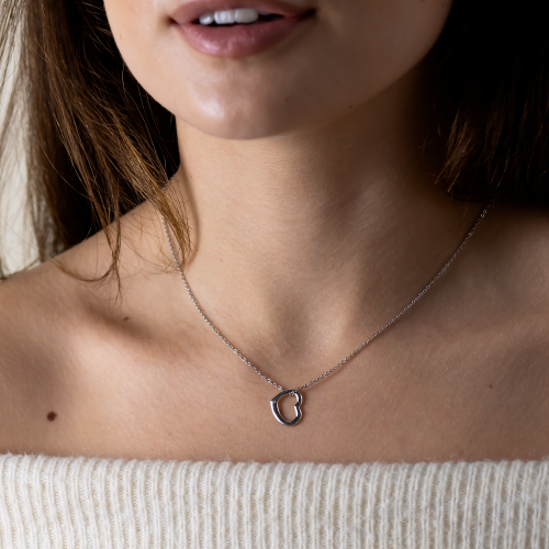 Diamond heart pendant AIVA