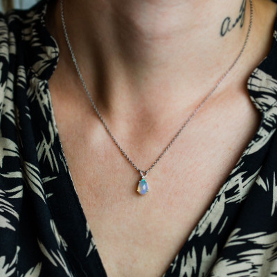 Gold necklace with white opal and diamond BRISBANE