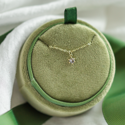 Dainty gold pendant with salt and pepper diamond CADIE