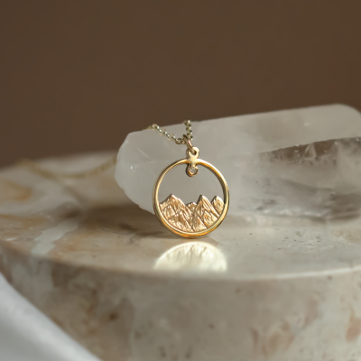 Gold pendant with a diamond EVEREST