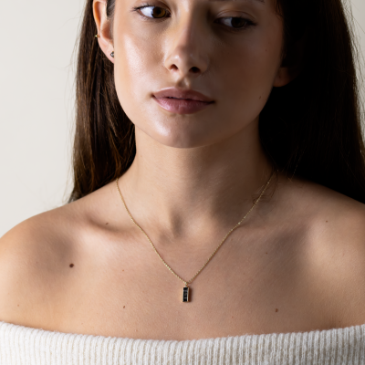 Gold pendant with salt and pepper diamonds and classic diamond EVERLY