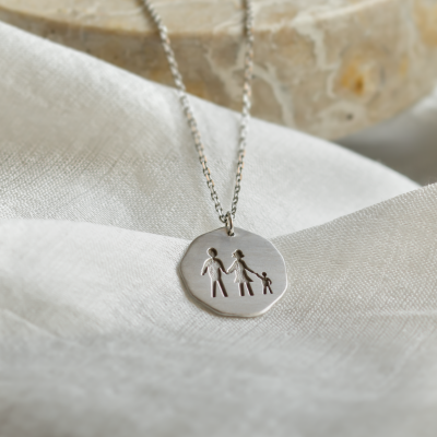 Engraved necklace with family motive FRANCIS