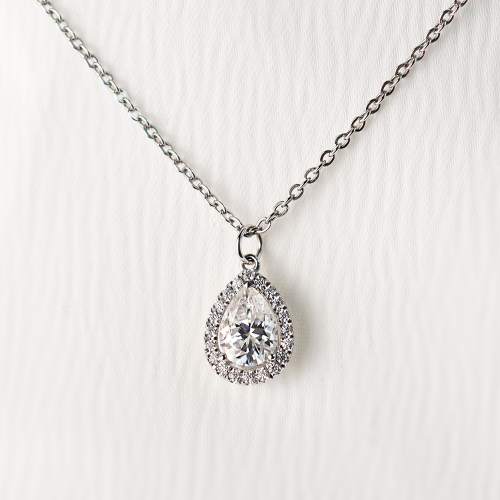 Gold halo pendant with moissanites GLORY