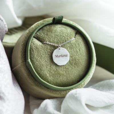 Matte personalized necklace with name TESORO