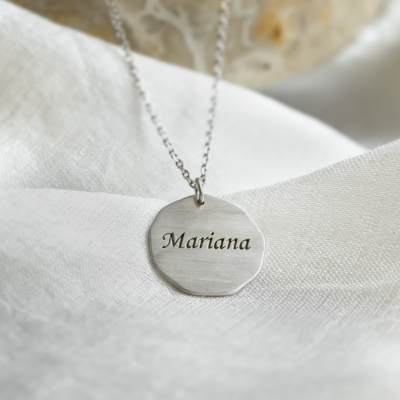 Matte personalized necklace with name TESORO