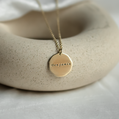 Matte personalized necklace with name TESORO