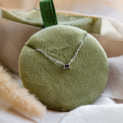 Minimalist necklace with baguette salt and pepper diamond KIEL