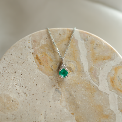 Gold emerald and diamond pendant LANA