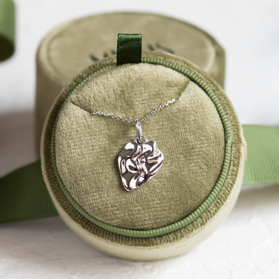 Original heartshaped necklace MARGUERITE