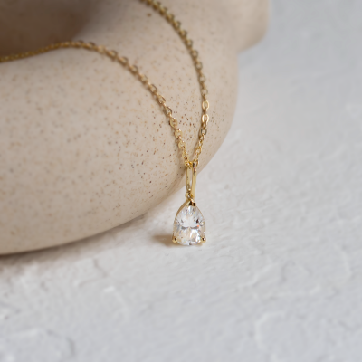 Gold necklace with pear moissanite NAOMI