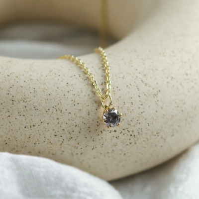 Minimalist gold pendant with salt and pepper diamond SALO