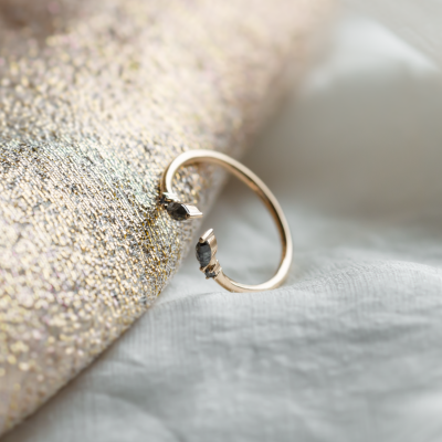 Gold open ring with salt and pepper diamonds ADA