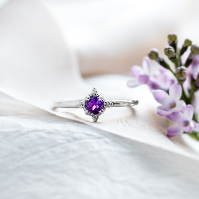 Gold ring with amethyst and diamonds ALBINA