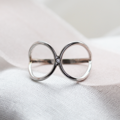 Minimalist double ring with diamond ALICE